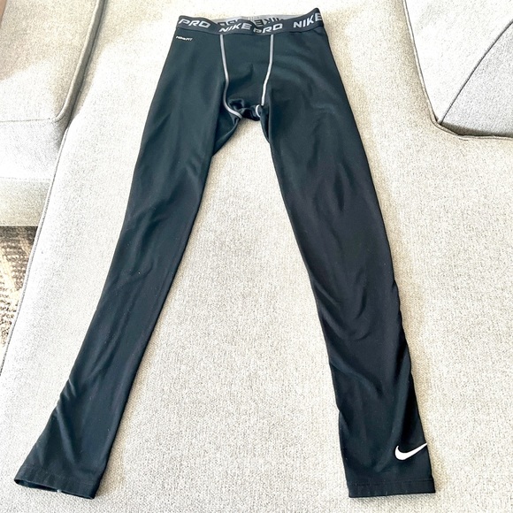 Men’s Nike Pro Compression Tights, Nike Athletic tights black w/silver swoosh - Picture 9 of 9